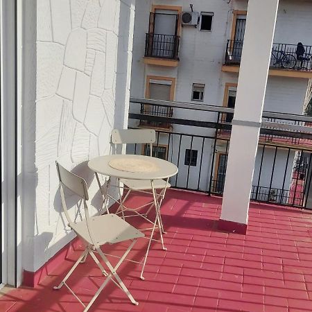 La Casa De Leon Xiii.Terraza Privada. Parejas Apartman Sevilla Kültér fotó