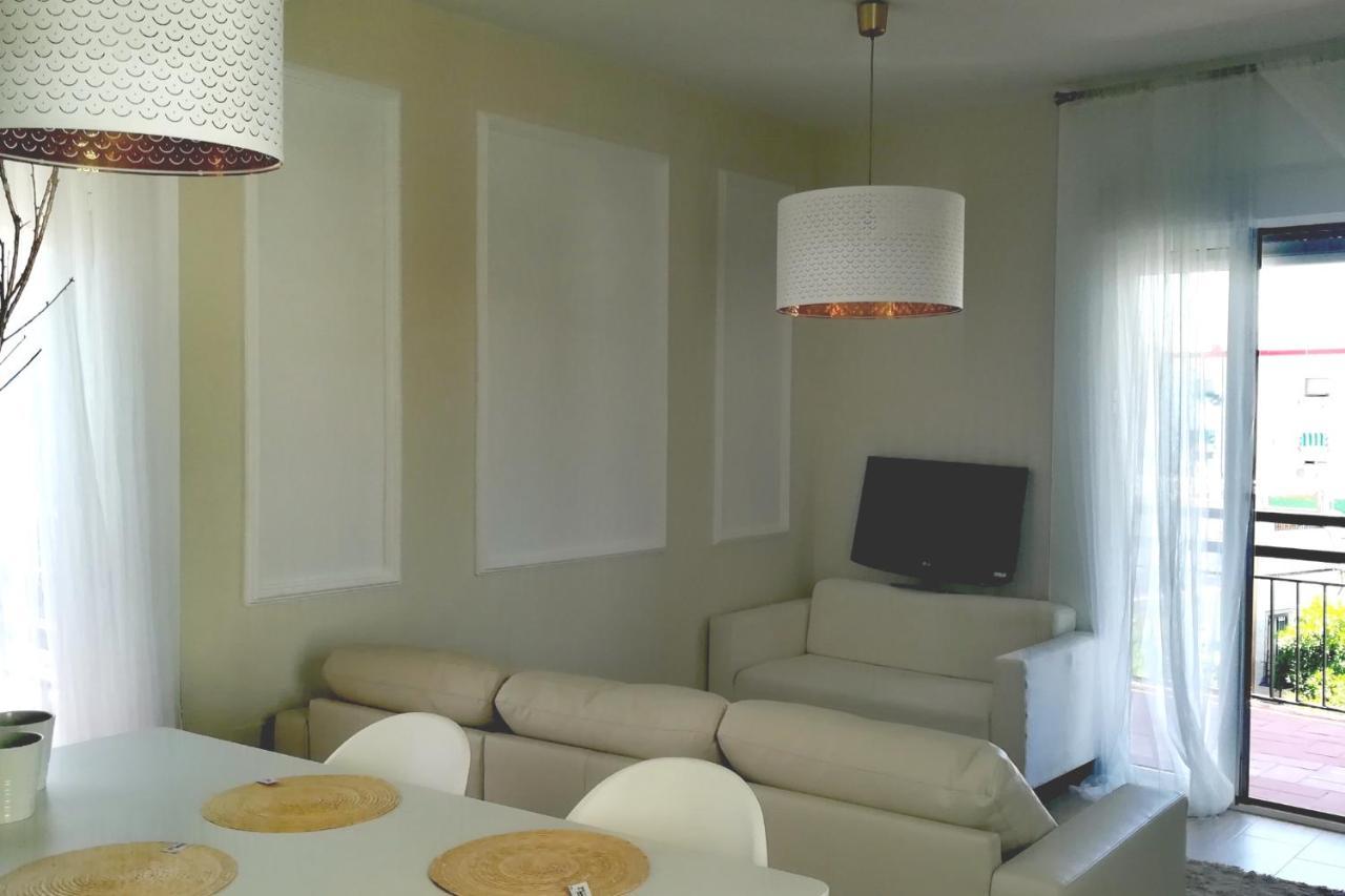La Casa De Leon Xiii.Terraza Privada. Parejas Apartman Sevilla Kültér fotó